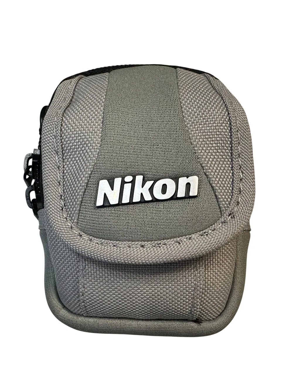 Nikon COOLPIX L1 6.2MP Digital Camera 5x Optical Zoom Charger Case SD Card works